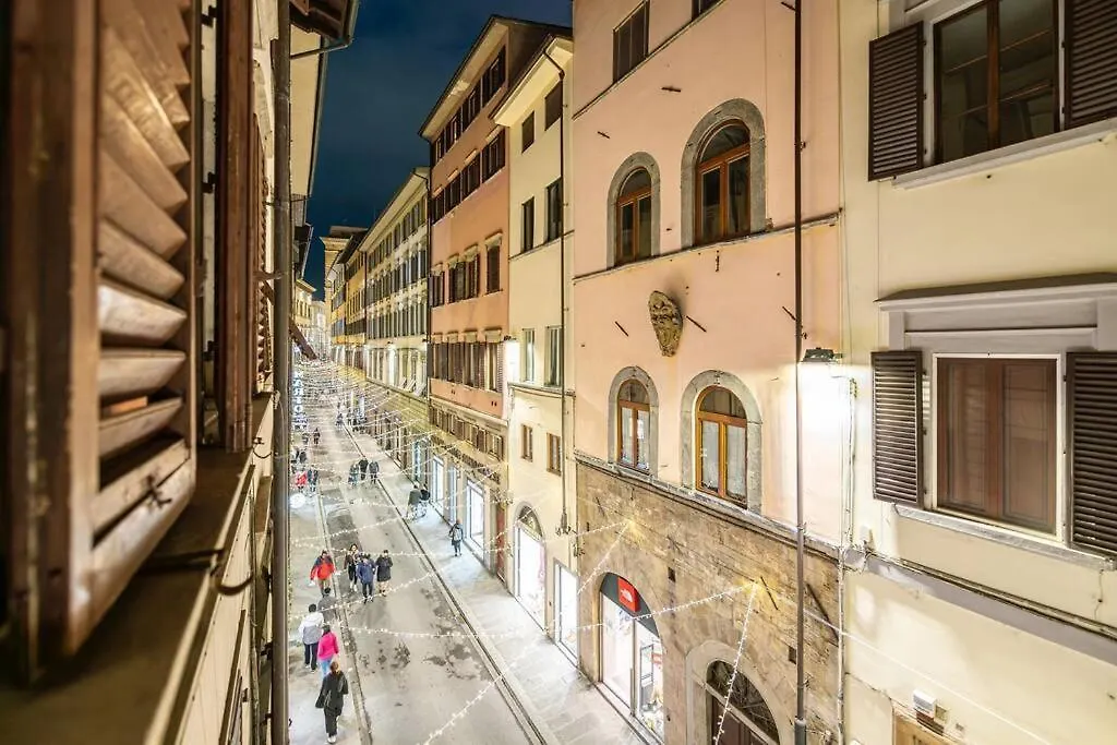 Centro Artistic Suite Florence Apartment